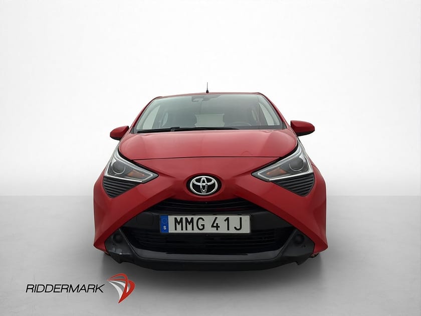 Bild 2 av Toyota Aygo 1.0 VVT-i 72hk X-PLAY Kamera Bluetooth
