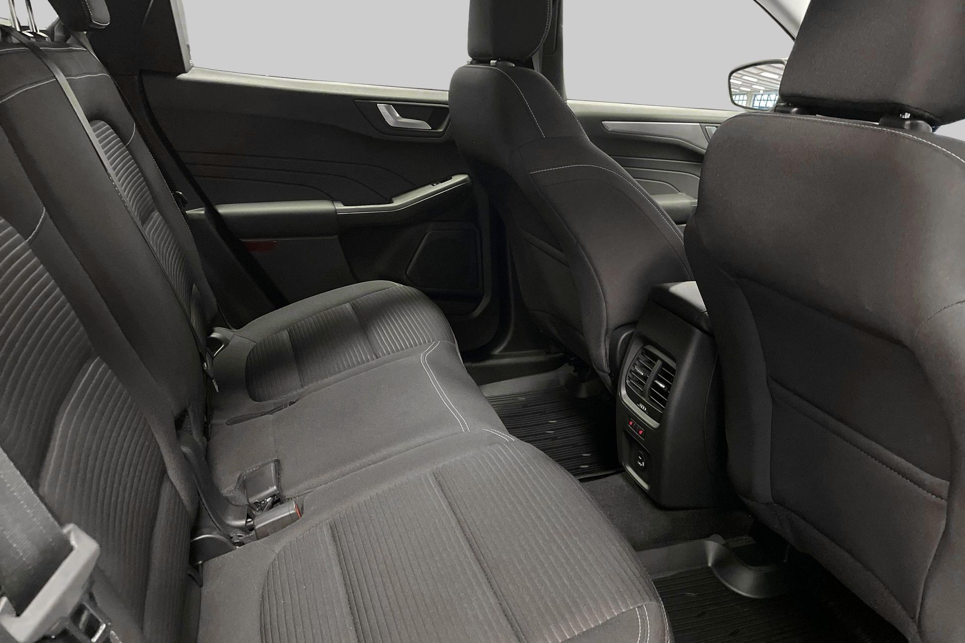 Ford Kuga 2022, bild 5/8