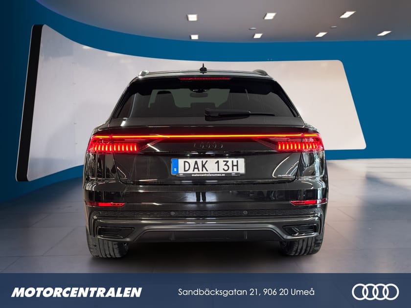 Bild 4 av Audi Q8 60 TFSI e quattro TipTronic, 462hk, 2023