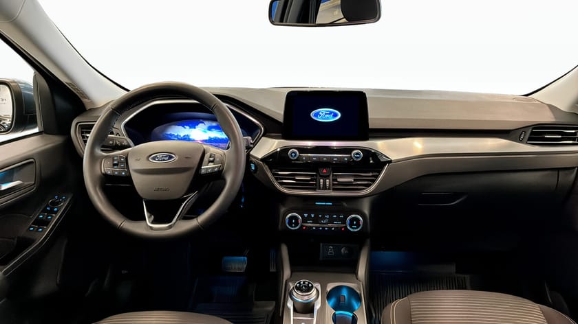 Bild 4 av Ford Kuga Plug-In Hybrid TITANIUM 2.5 FWD 225HK CVT