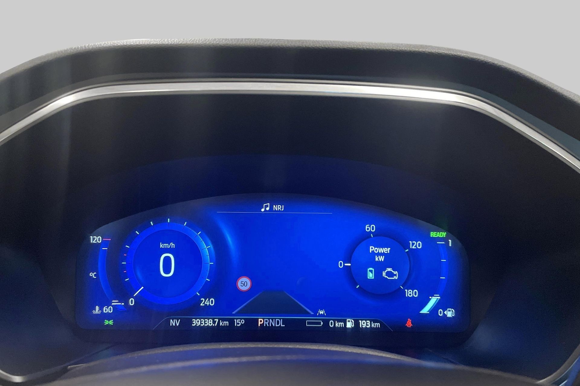Ford Kuga 2022, bild 7/8