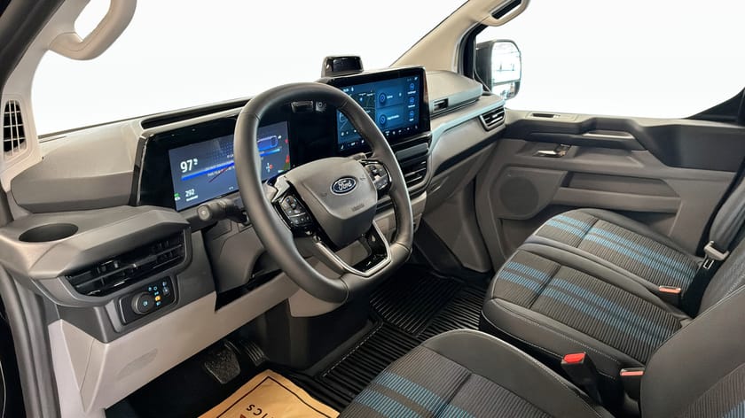 Bild 5 av Ford E-Transit Custom 340 AWD E-CUSTOM V710 26.50 SPORT SKÅP 340L 218 A