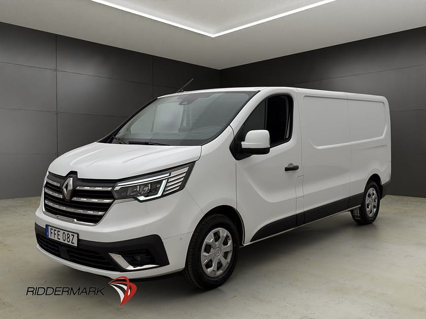 Bild 3 av Renault Trafic Skåpbil L2 Värmare Dragkrok LED CARPLAY B-Kamera Moms