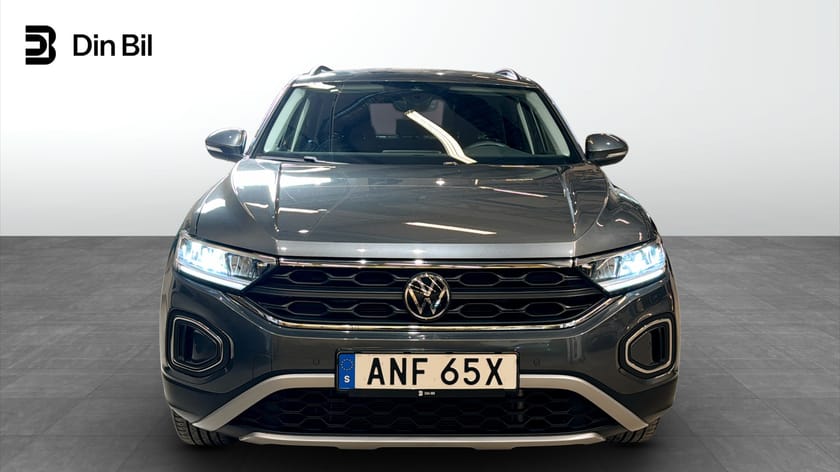 Bild 4 av Volkswagen T-Roc TSI150 DSG Edition P-värmare Backkamera Keyless