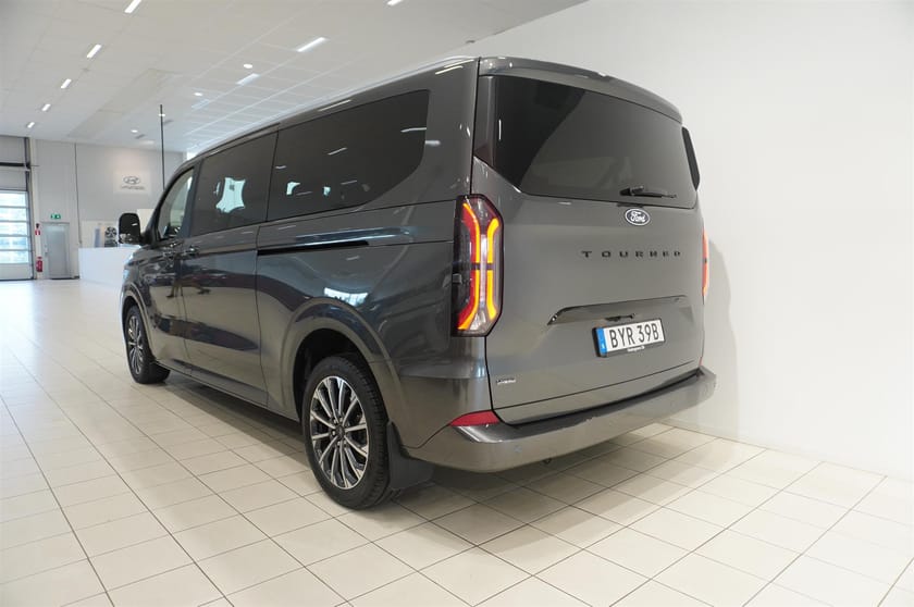 Bild 5 av Ford Tourneo Custom 340 Plug-in Hybrid 2025 Titanium X,2.5l PHEV 227hk CVT