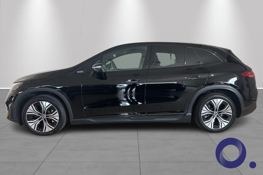 Bilde 2 av Mercedes-Benz EQE SUV 500 4MATIC 4M/Burmester/Panorama/Distronic/Keyless