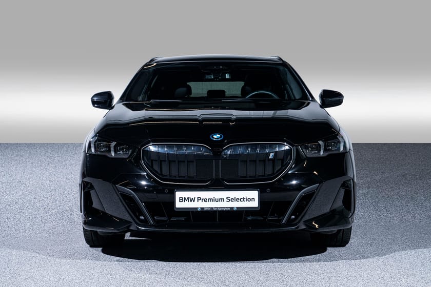 Bilde 2 av BMW i5 xDrive40 Touring xDrive 40 6,99% Komf.seter/M-Sport PRO/B&W++
