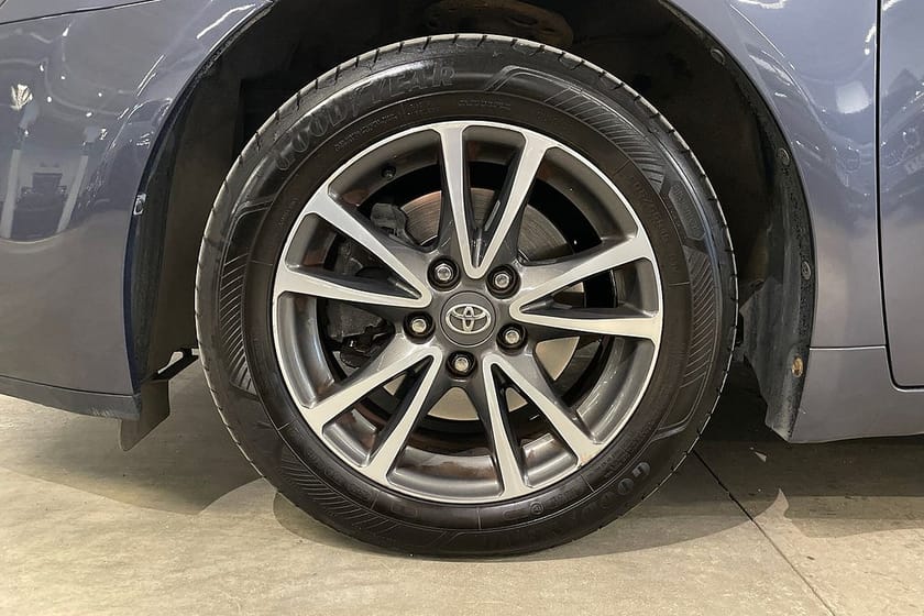 Bild 5 av Toyota Avensis Kombi 1.8 Valvematic Automat / 1-ägare / Backkamera
