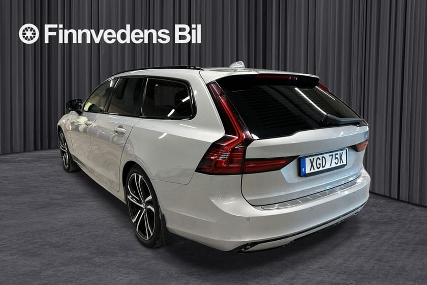 Bild 3 av Volvo V90 Recharge T6 Plus Dark