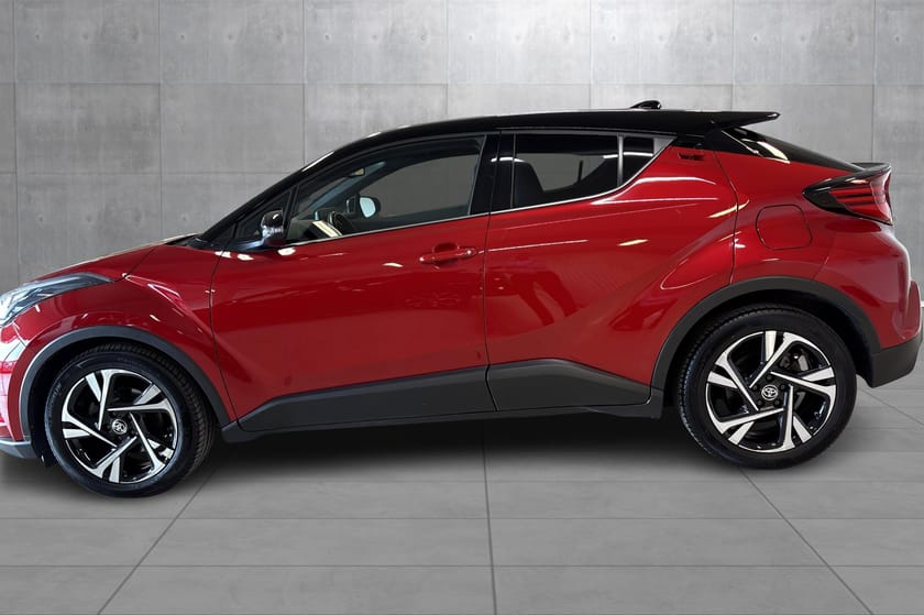 Bilde 2 av Toyota C-HR Hybrid Lounge Tech Bitone m/Alcantara