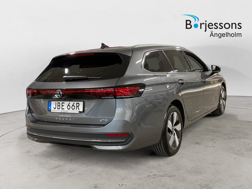 Bild 3 av Volkswagen Passat Sportscombi 1.5 eTSI 150 HK DSG Drag Värm