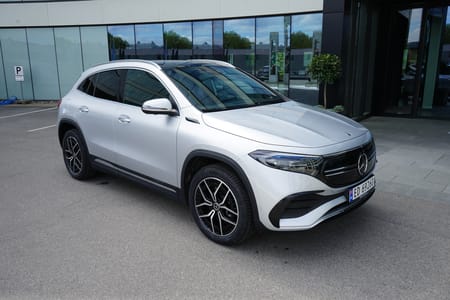Mercedes-Benz EQA 350 4MATIC AMG / spesielt velutstyrt !