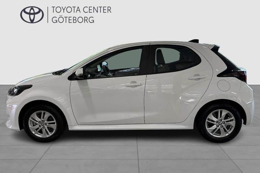 Bild 4 av Toyota Yaris Hybrid 115 1,5 5D ACTIVE KOMFORTPAKET