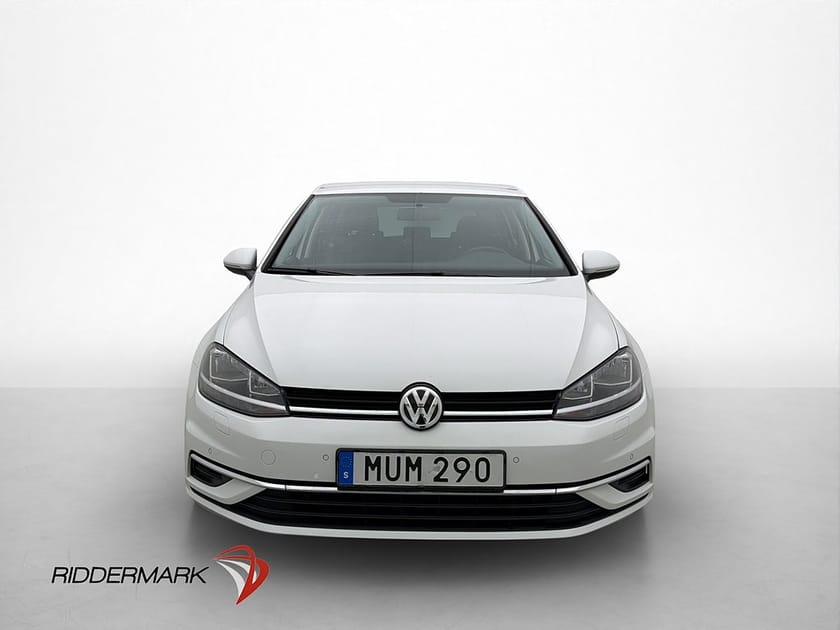 Bild 2 av Volkswagen Golf 1.0 TSI 110hk CarPlay Sensorer Två-Brukare