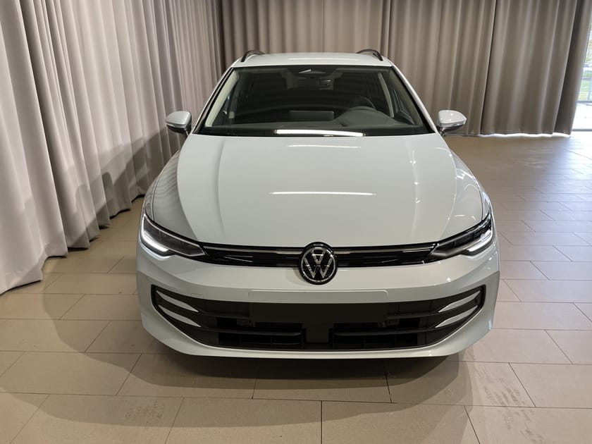 Bild 2 av Volkswagen Golf Sportscombi LIFE 1,5 ETSI 150 HK DSG7