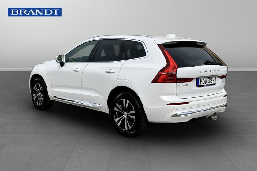 Bild 2 av Volvo XC60 T6 2.0 Recharge AWD Core Edition 350hk