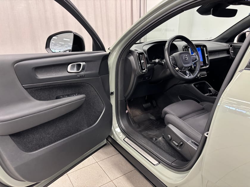 Bild 5 av Volvo C40 Recharge Plus | Drag | Värmepump |