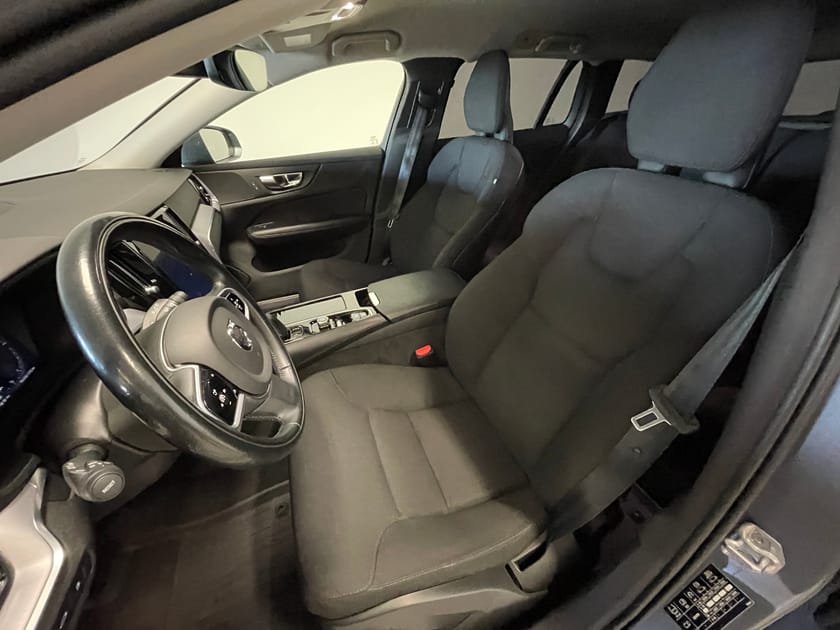 Bild 5 av Volvo V60 T6 TE Momentum Edition Drag Nav
