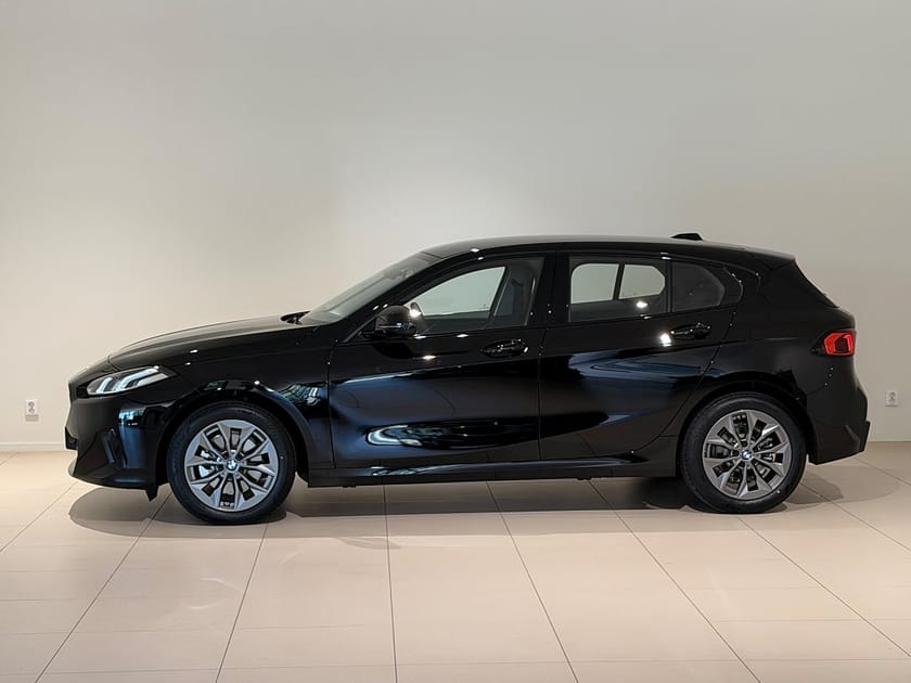 Bild 2 av BMW 120 Navi, Backkamera, Rattvärme - Privatleasingkampanj