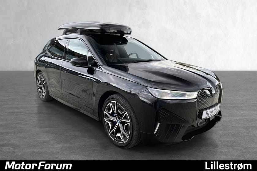 Bilde 3 av BMW iX xDrive40 Sportspakke | Laser | HK lyd | H-feste