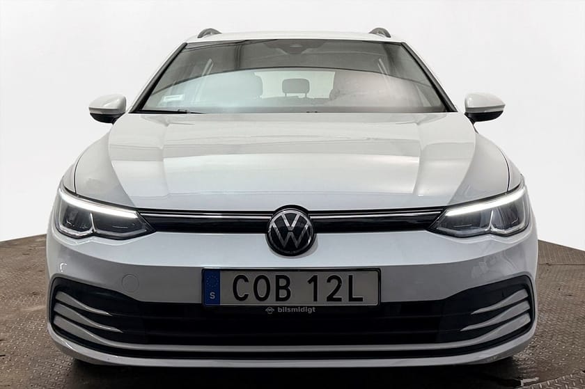 Bild 3 av Volkswagen Golf Sportscombi SC 2.0 TDI Aut Drag Kamera Cockpit Värmare MOMS