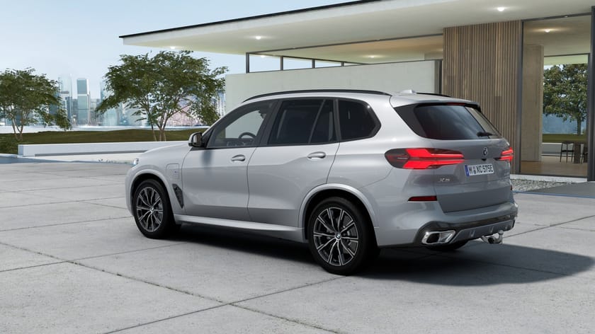 Bild 2 av BMW X5 xDrive50e M Sport Business Ed Drag DA Pro H K