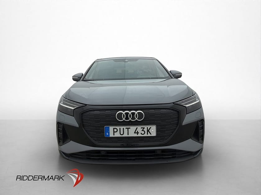 Bild 2 av Audi Q4 50 Sportback e-tron quattro SB MOMS Cockpit Kamera Dragkrok