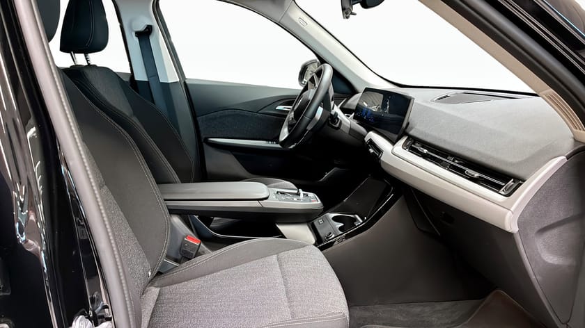 Bild 3 av BMW X1 xDrive25e 25E XDRIVE Kamera Navi