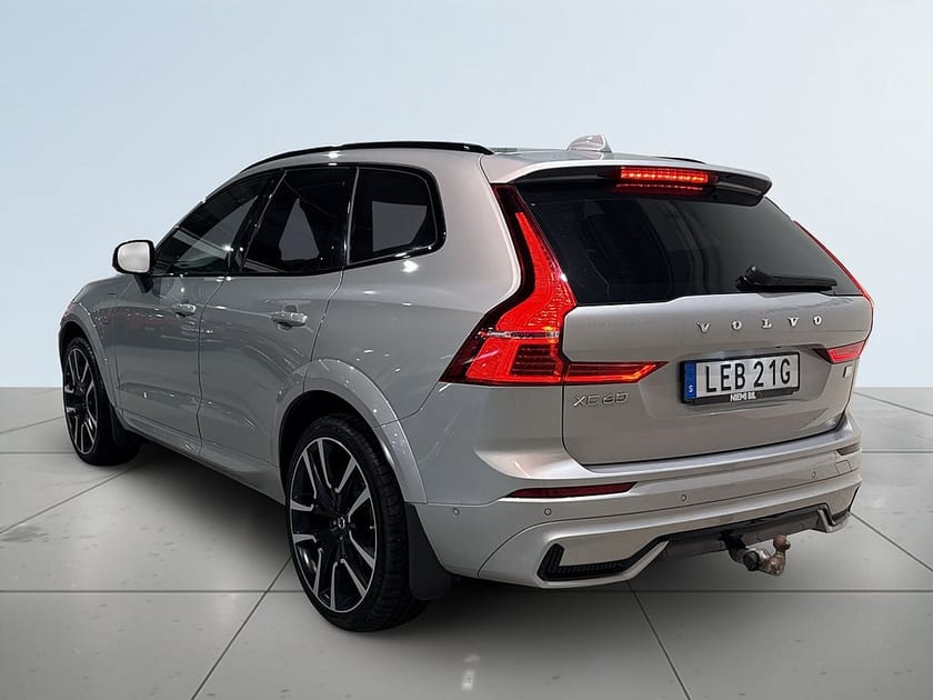 Bild 5 av Volvo XC60 Recharge T8 AWD R-Design Pro Edt III B&O Pano Drag SoV