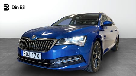 Škoda Superb Kombi STYLE 2,0 TDI 4x4 DSG | El-Stol | Nav |
