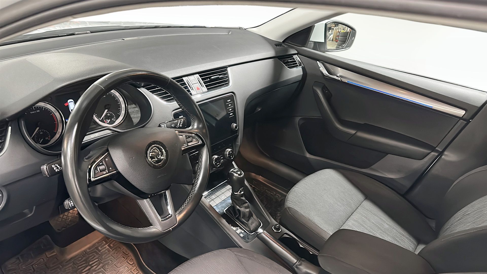 Skoda Octavia 1.0 TSI 115 DSG STYLE 2019, bild 7/10