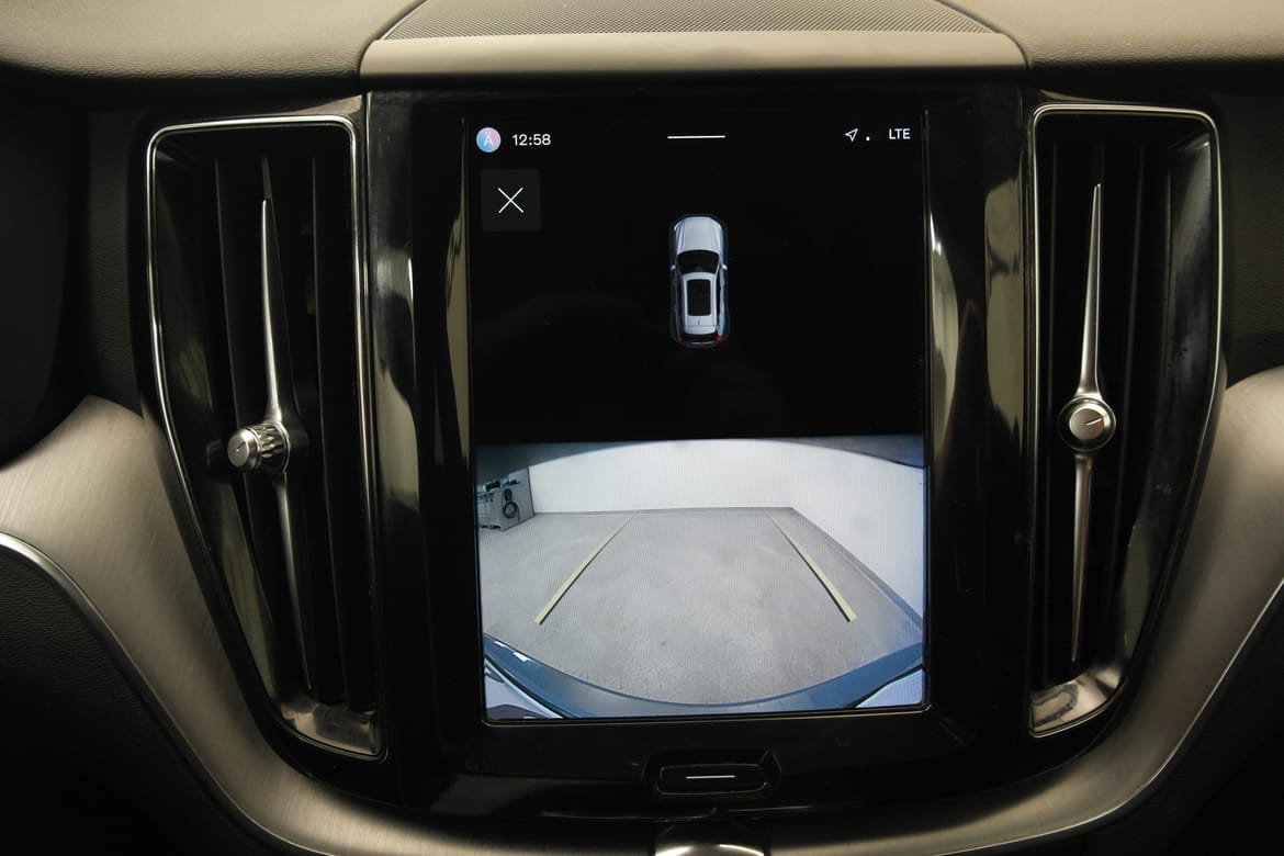 Volvo XC60 2022 - miniatyr 11