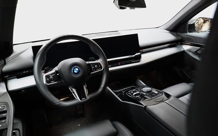 Bild 4 av BMW 530e xDrive Touring M Sport | Dragkrok / Adaptiv Farth.