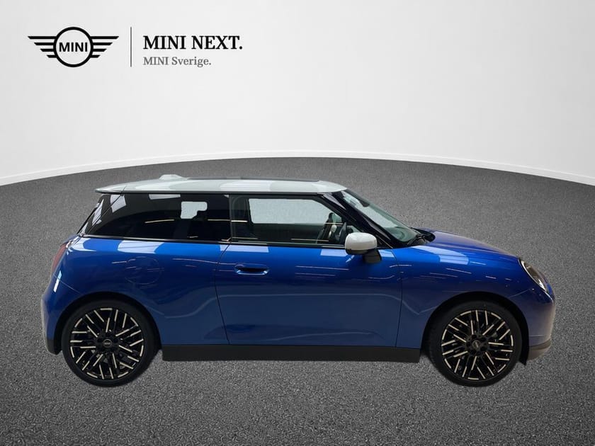 Bild 2 av MINI Cooper SE Favoured Trim, Paket XL