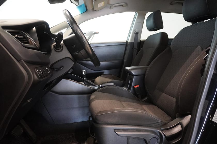 Bild 5 av Kia Carens 1.7 CRDi DCT Advance Plus 7-Sits 141hk