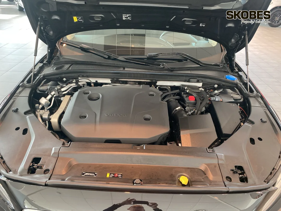 Volvo V90 Cross Country