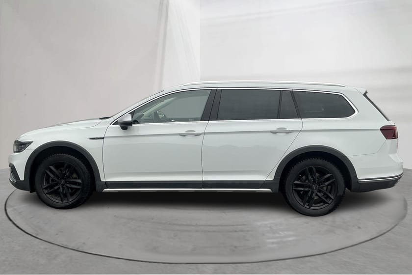 Bild 2 av Volkswagen Passat Alltrack 2.0 TDI 4Motion 200hk Ex. Business
