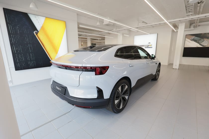 Bild 4 av Polestar 4 Long Range Single Motor Business edt