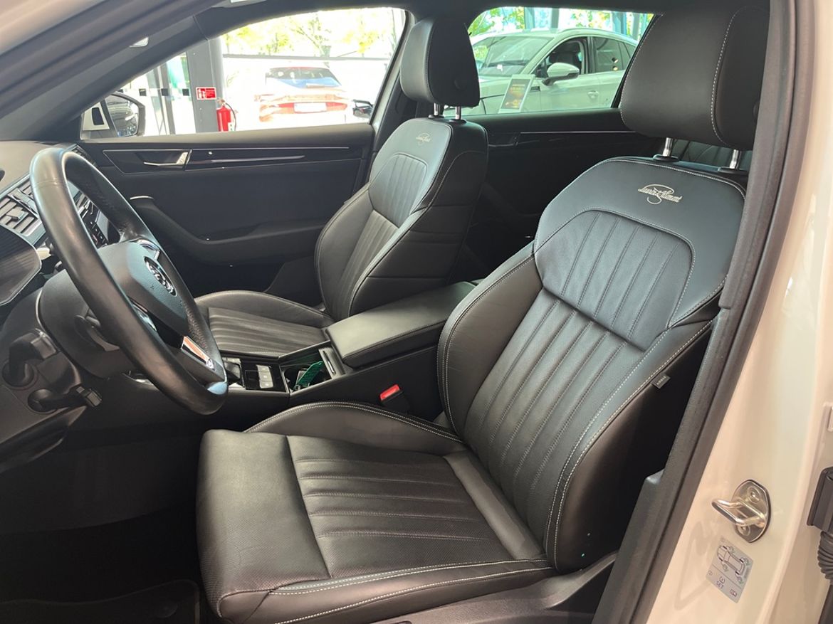 Škoda Škoda Superb Kombi — bild 22