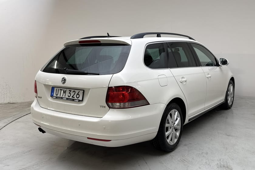 Bild 3 av Volkswagen Golf Variant VI 1.4 TSI (122hk) Master Panorama