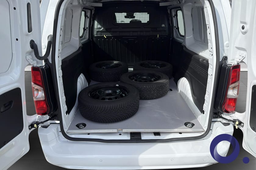 Bilde 5 av Peugeot Partner 1.5 BlueHDi 130/Mester/Webasto/ACC