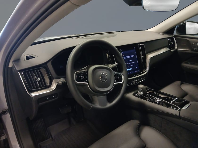 Bild 5 av Volvo V60 T6 Plus Dark Nordic Edition