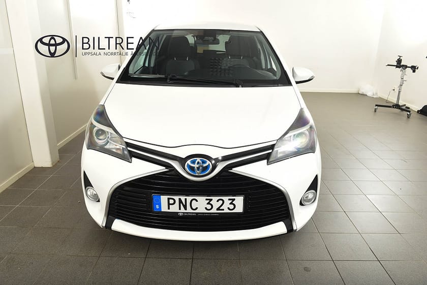 Bild 5 av Toyota Yaris Hybrid 1,5 Elhybrid Active Backkamera