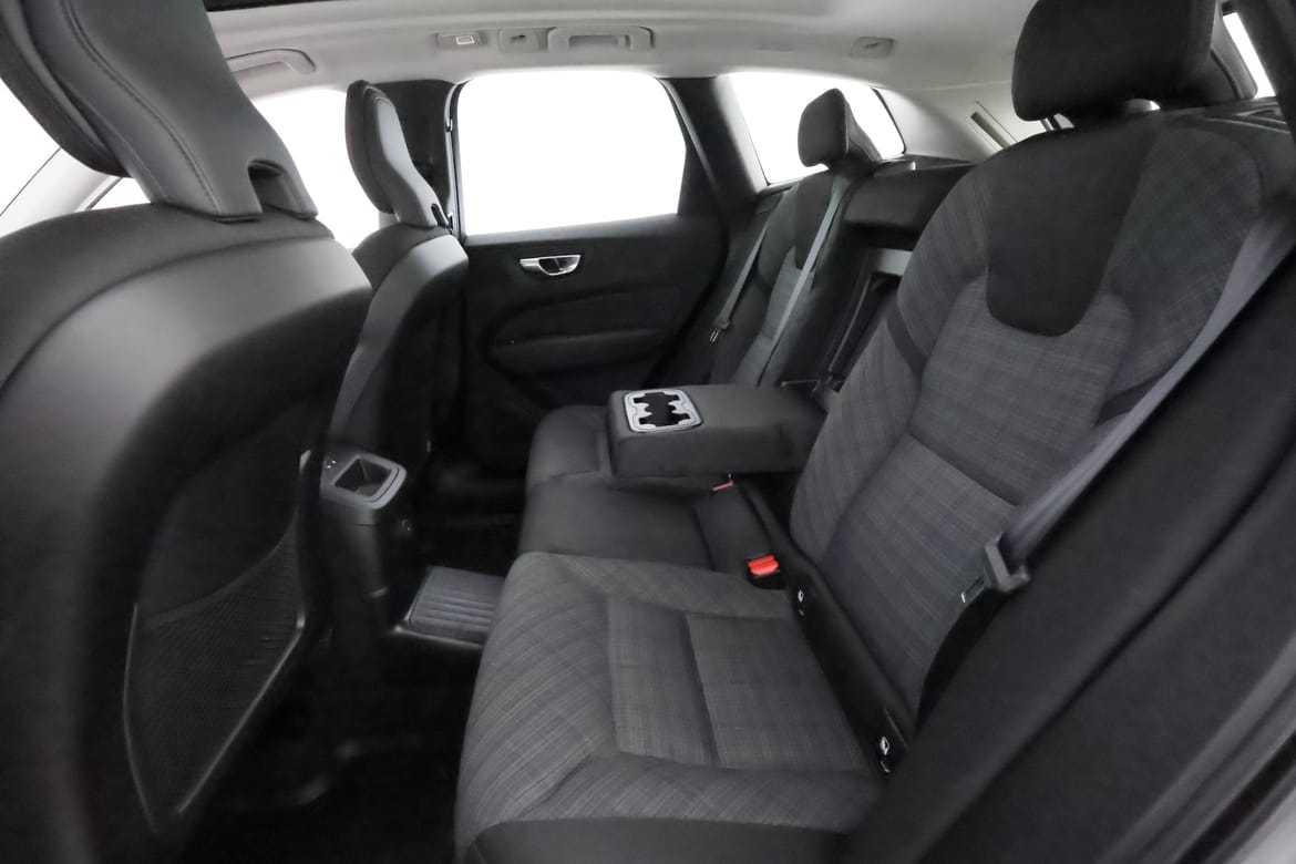 Volvo XC60 2025 - miniatyr 32