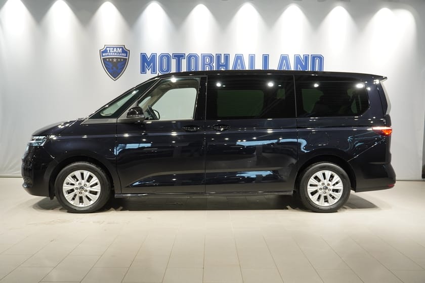 Bild 3 av Volkswagen Multivan eHybrid Life Laddhybrid - Lång, Drag, Kamera, 7 Sits MM!