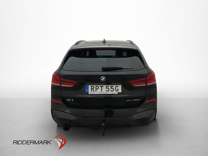 Bild 1 av BMW X1 xDrive25e M Sport HiFi HUD Kamera Navi Ambient Drag