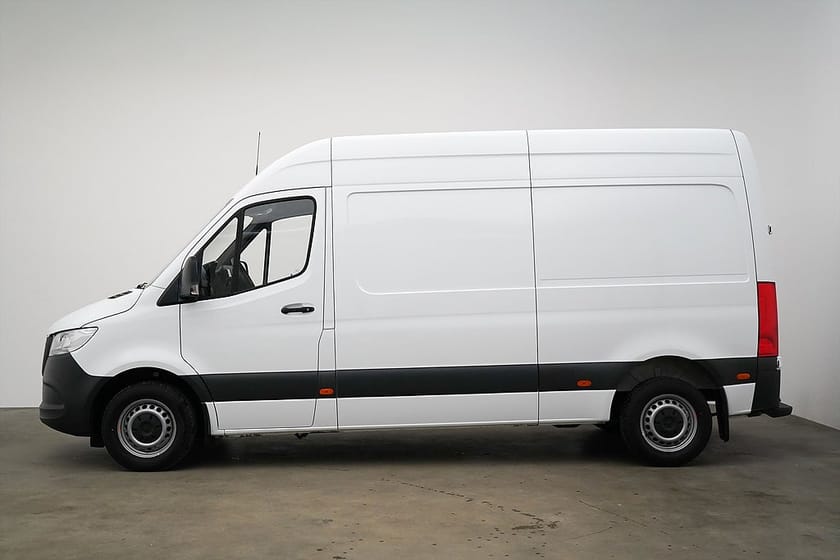 Bild 3 av Mercedes-Benz Sprinter 315 CDI FWD Panel Van / 150hk / Värmare / Moms