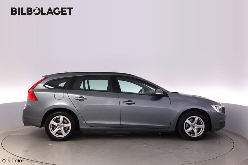 Bild 2 av Volvo V60 T3 aut Classic Edition DRAG LÅGMIL