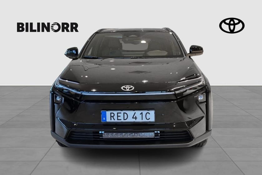 Bild 2 av Toyota bZ4X EXECUTIVE | LEDRAMP | VHJUL