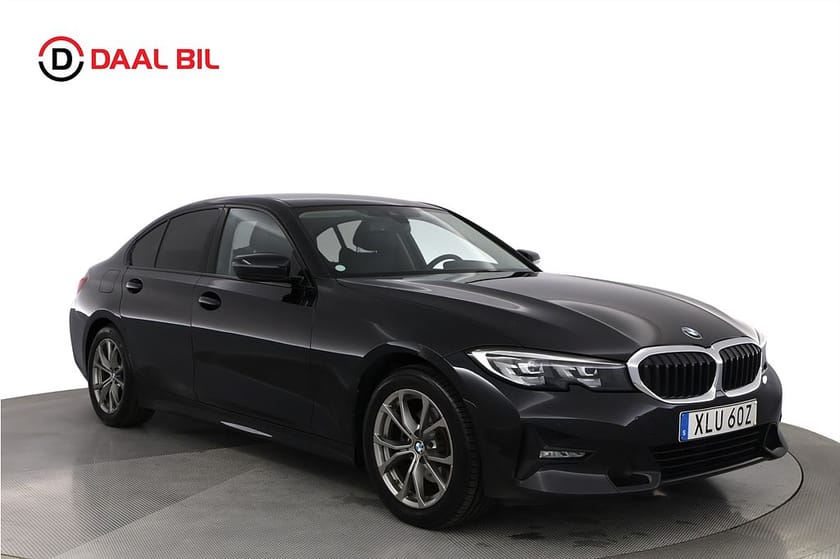 Bild 3 av BMW 320d xDrive Sedan 190HK SPORT-LINE P-VÄRM NAVI NFC 3-ZON